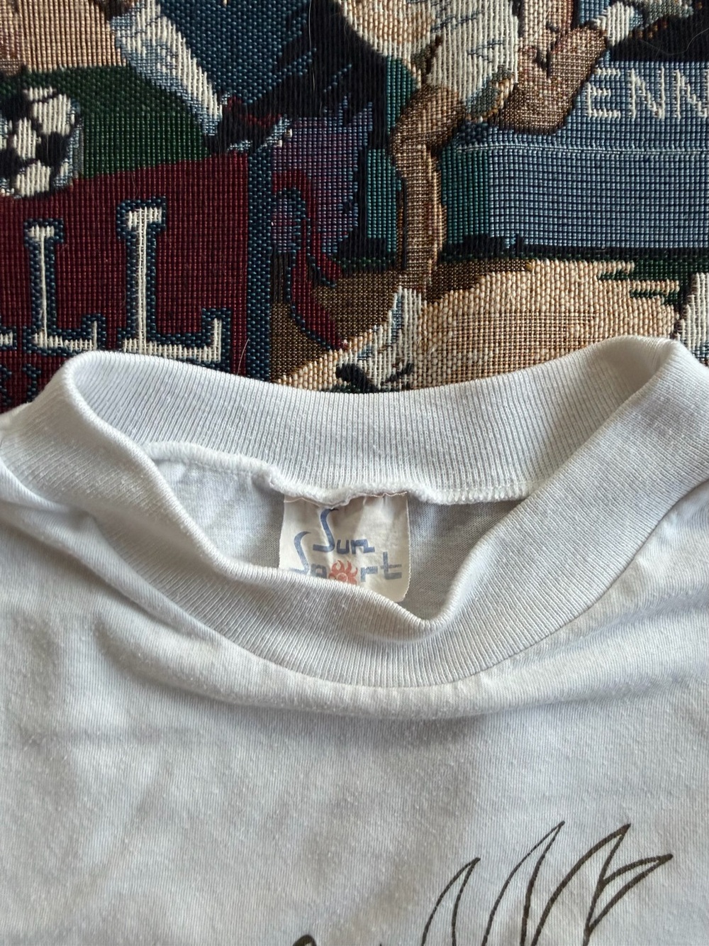 Vintage 90s Women’s Sun Sport Cozumel Mexico Floral Bird White Graphic Tee - Picture 2 of 3